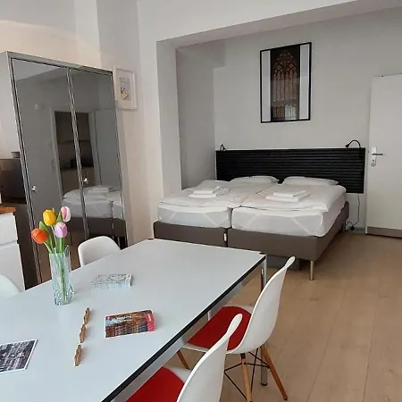 Apartment In Köln-ehrenfeld *